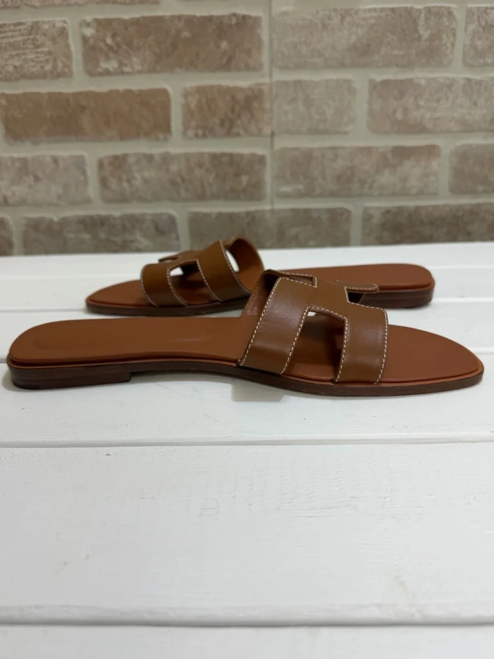 Hermès Oran Gold Iconic H Calfskin Slide Sandal Size 40 - Picture 7 of 16
